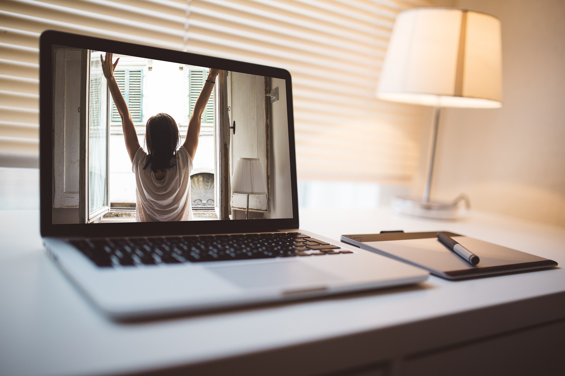 Why You Need to Embrace the New WFH Culture for Sales