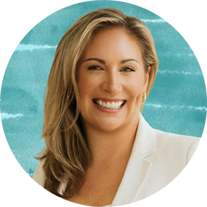 Headshot of Kelly Lewis